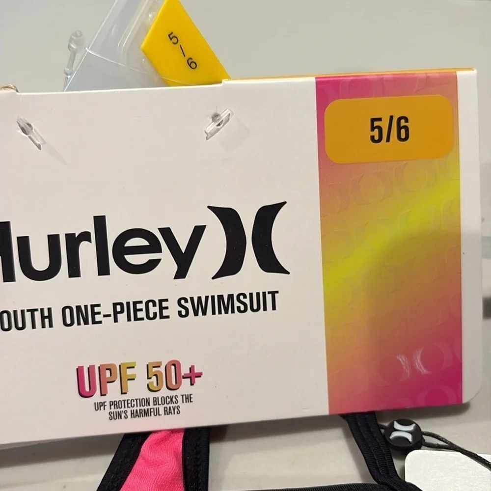 Hurley - Girls One Piece Bathing Swim Suit. Razor Back. UPF 50. Size 5/6. NWT